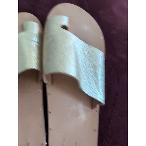 Beek Leather Toe-ring Sandal Gold Women's Size 7 Rare Discontinued - Picture 6 of 16